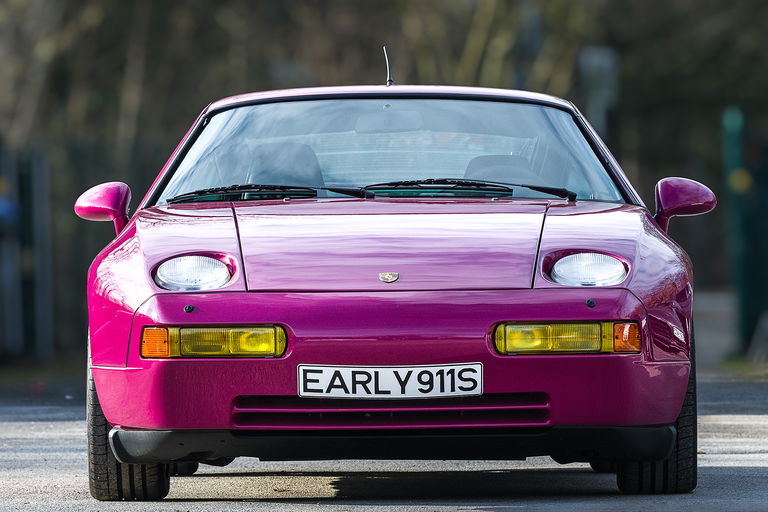 Porsche 928 GT