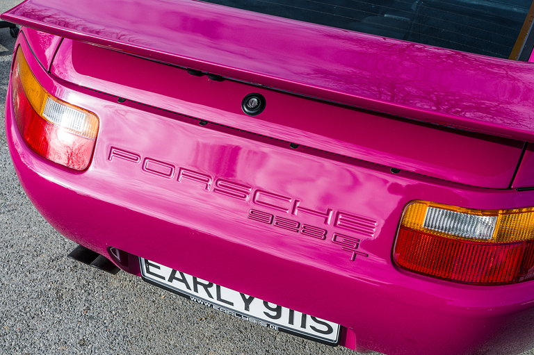 Porsche 928 GT