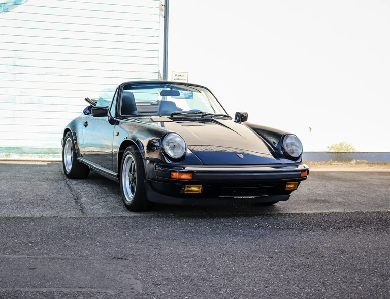 Porsche 911 Carrera 3.2