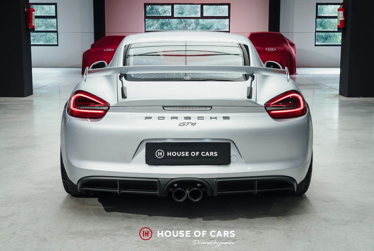 Porsche 981 Cayman GT4