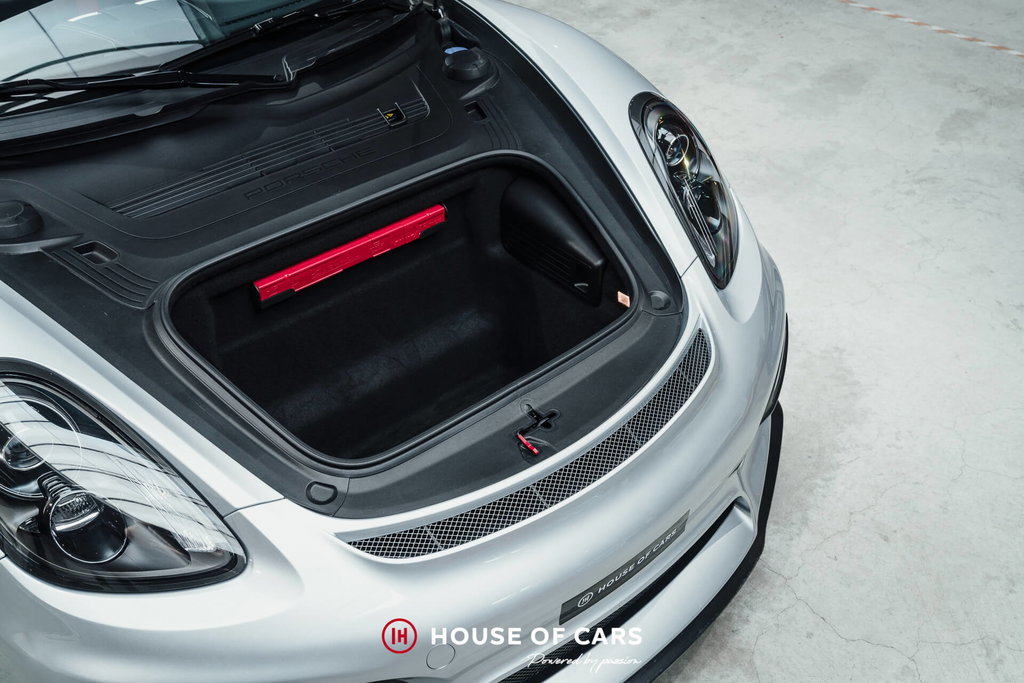 Porsche 981 Cayman GT4