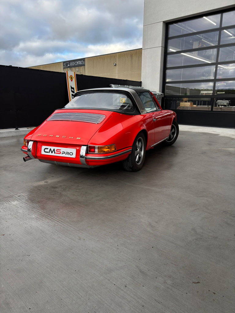 Porsche 911 T