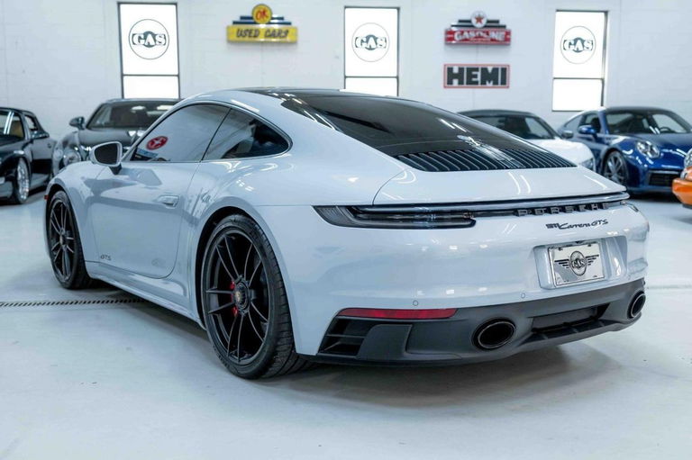 Porsche 992 Carrera GTS