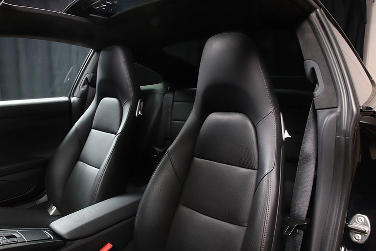 Porsche 991 Carrera 4 GTS