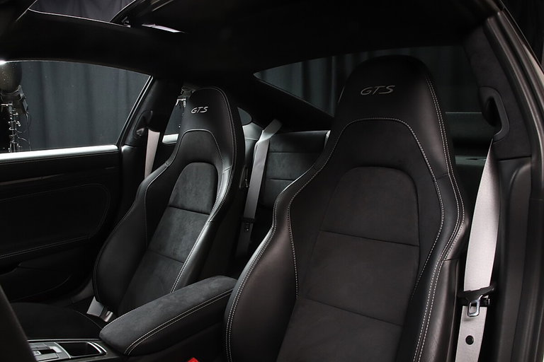 Porsche 991.2 Carrera GTS