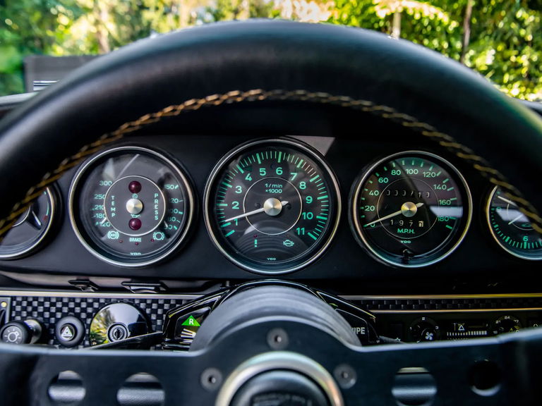 Porsche 911 Reimagined by Singer