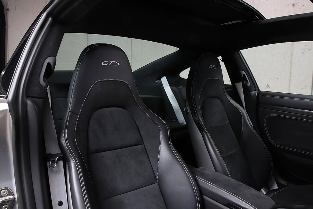 Porsche 991.2 Carrera GTS