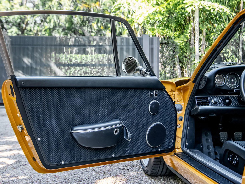 Porsche 911 Reimagined by Singer