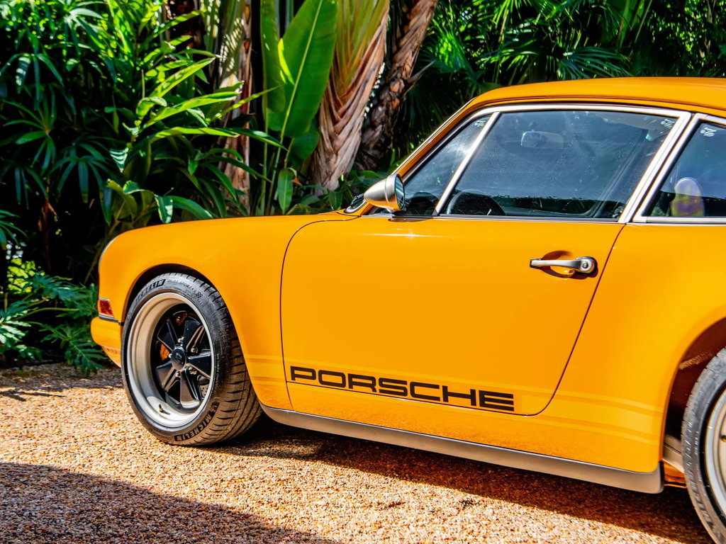 Porsche 911 Reimagined by Singer