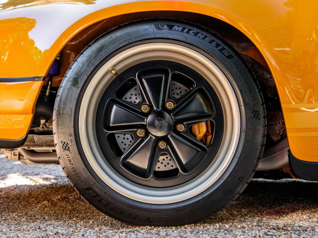 Porsche 911 Reimagined by Singer