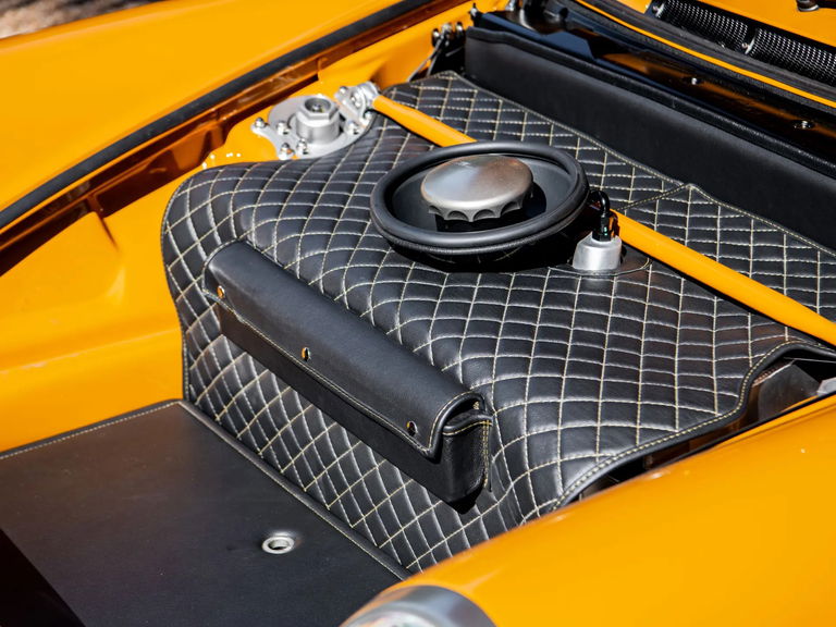 Porsche 911 Reimagined by Singer