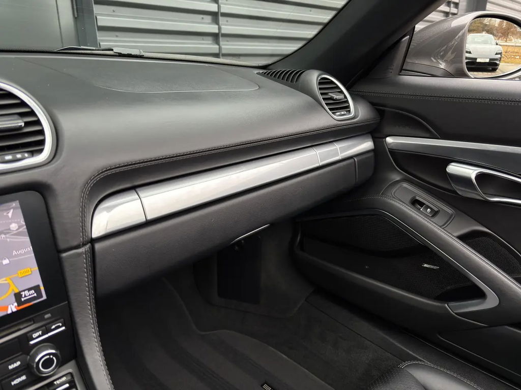 Porsche 718 Boxster S