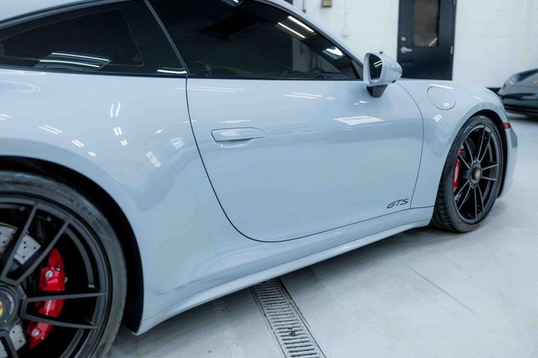 Porsche 992 Carrera GTS