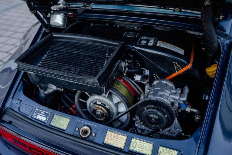 Porsche 911 Turbo 3.3