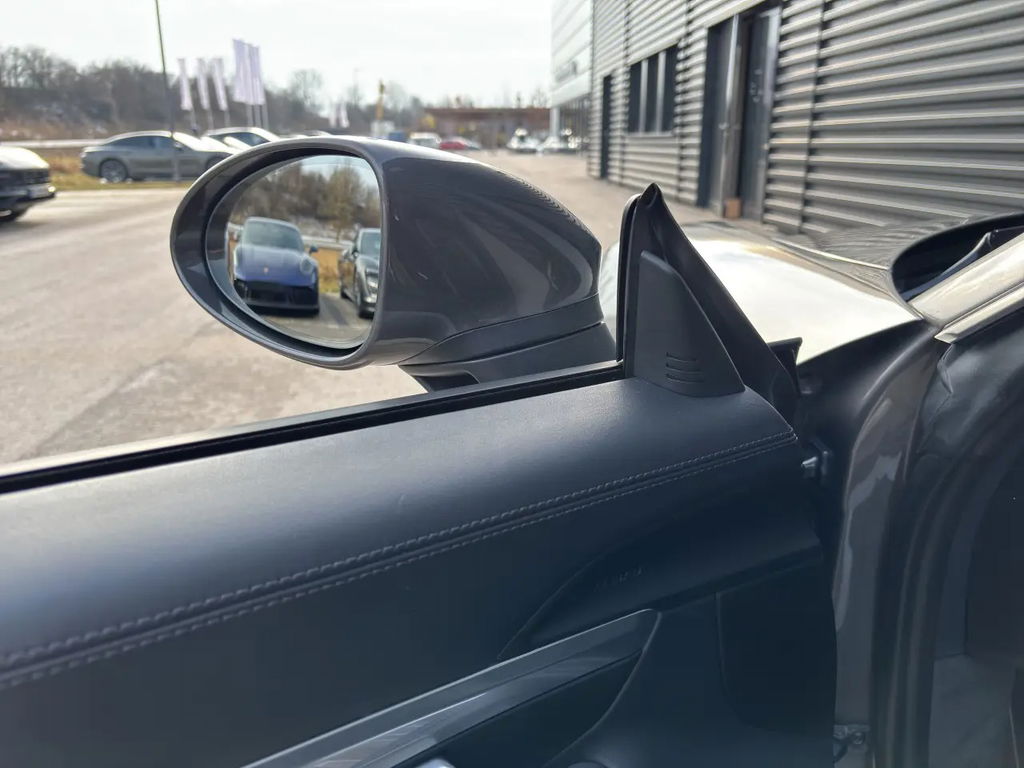 Porsche 718 Boxster S