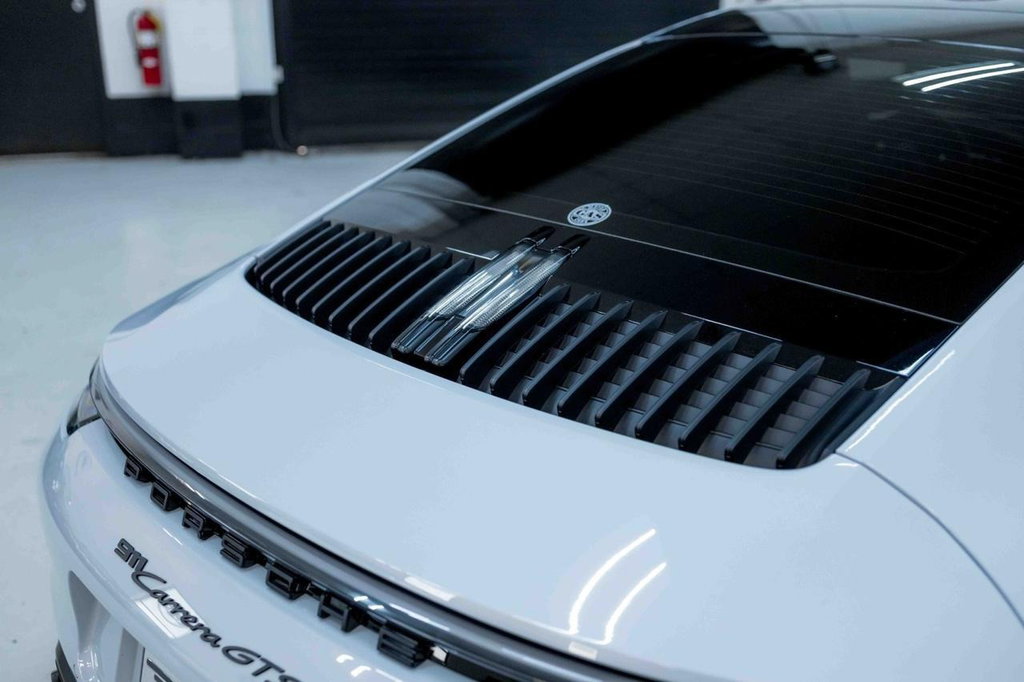 Porsche 992 Carrera GTS