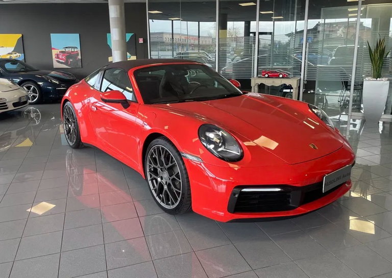 Porsche 992 Targa 4