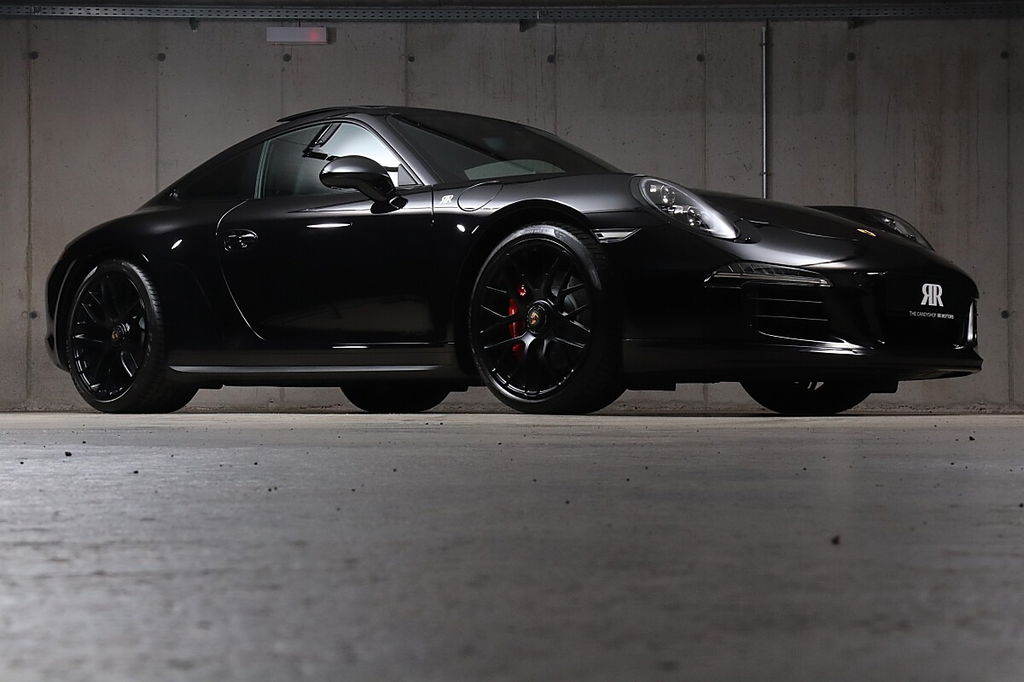 Porsche 991 Carrera 4 GTS