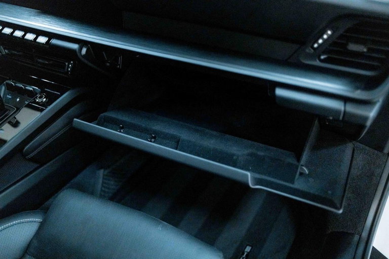 Porsche 992 Carrera GTS