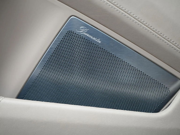 Porsche 992 Heritage Design Edition