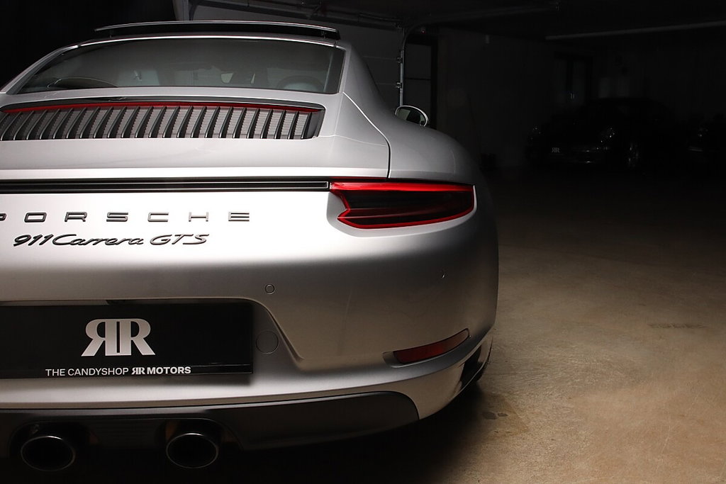 Porsche 991.2 Carrera GTS