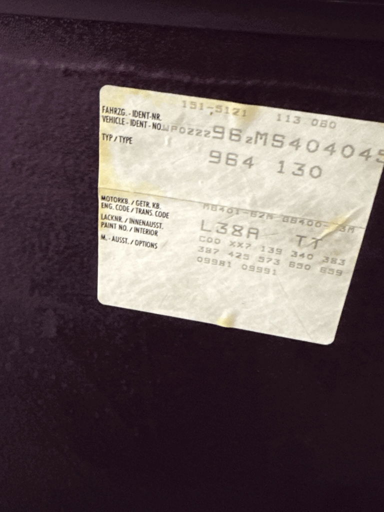 Porsche 964 Carrera 4