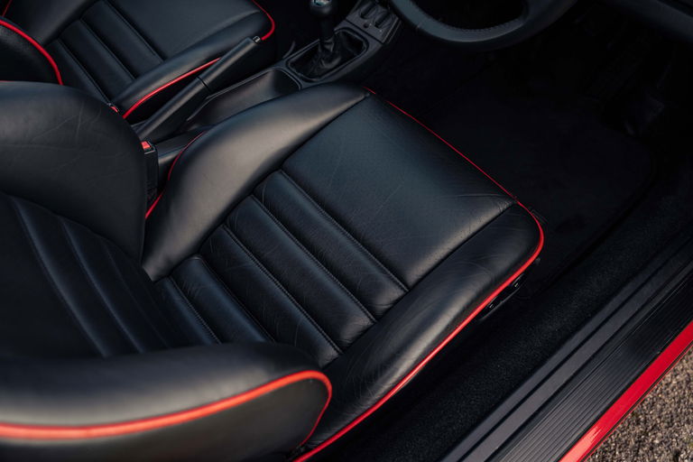 Porsche 964 Carrera 4