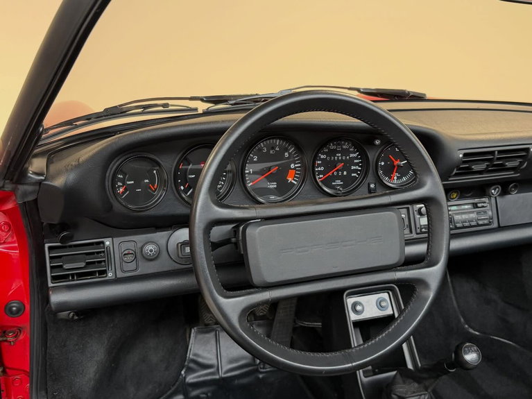 Porsche 911 Carrera 3.2 Speedster