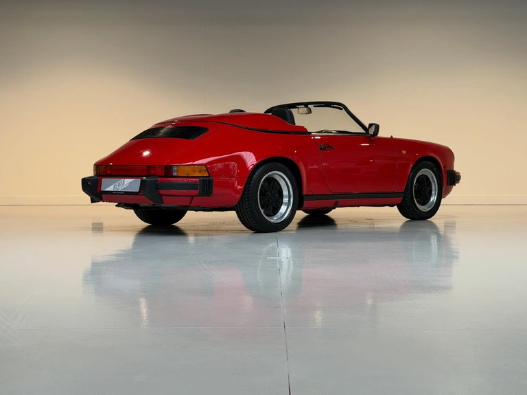 Porsche 911 Carrera 3.2 Speedster