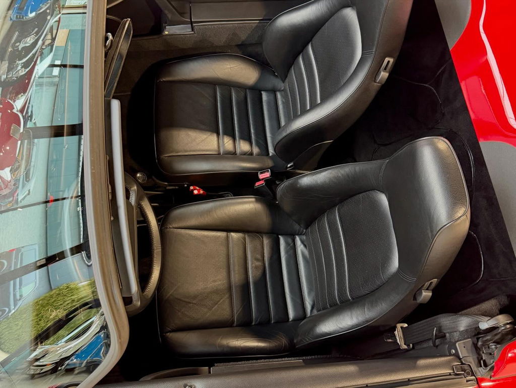 Porsche 911 Carrera 3.2 Speedster