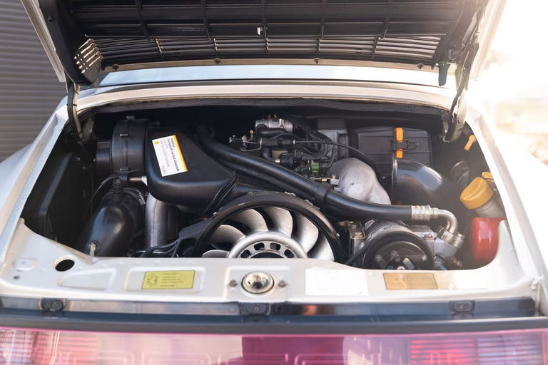 Porsche 964 Carrera 2