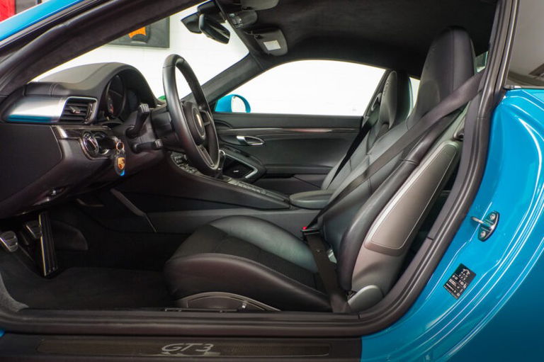 Porsche 991.2 GT3 Touring