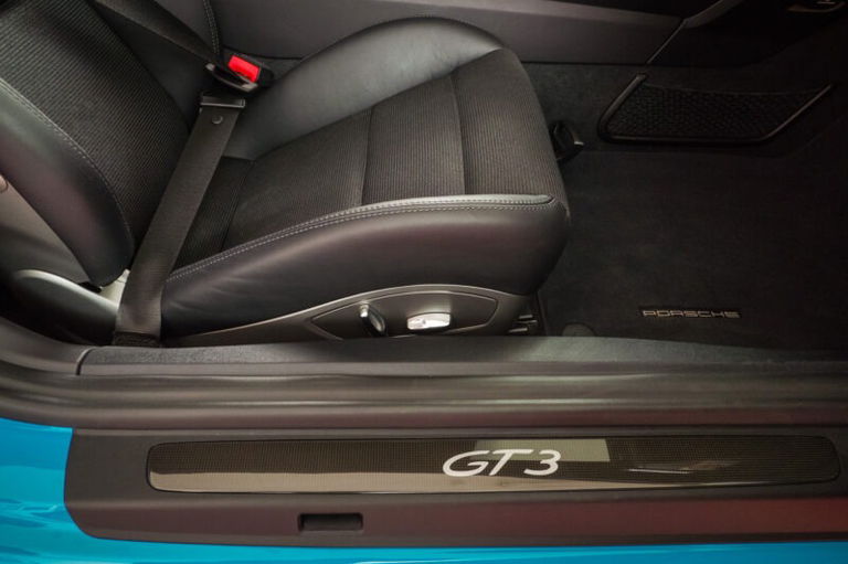 Porsche 991.2 GT3 Touring