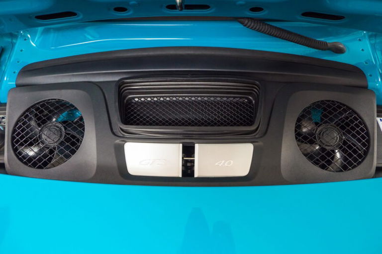 Porsche 991.2 GT3 Touring