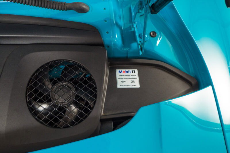 Porsche 991.2 GT3 Touring