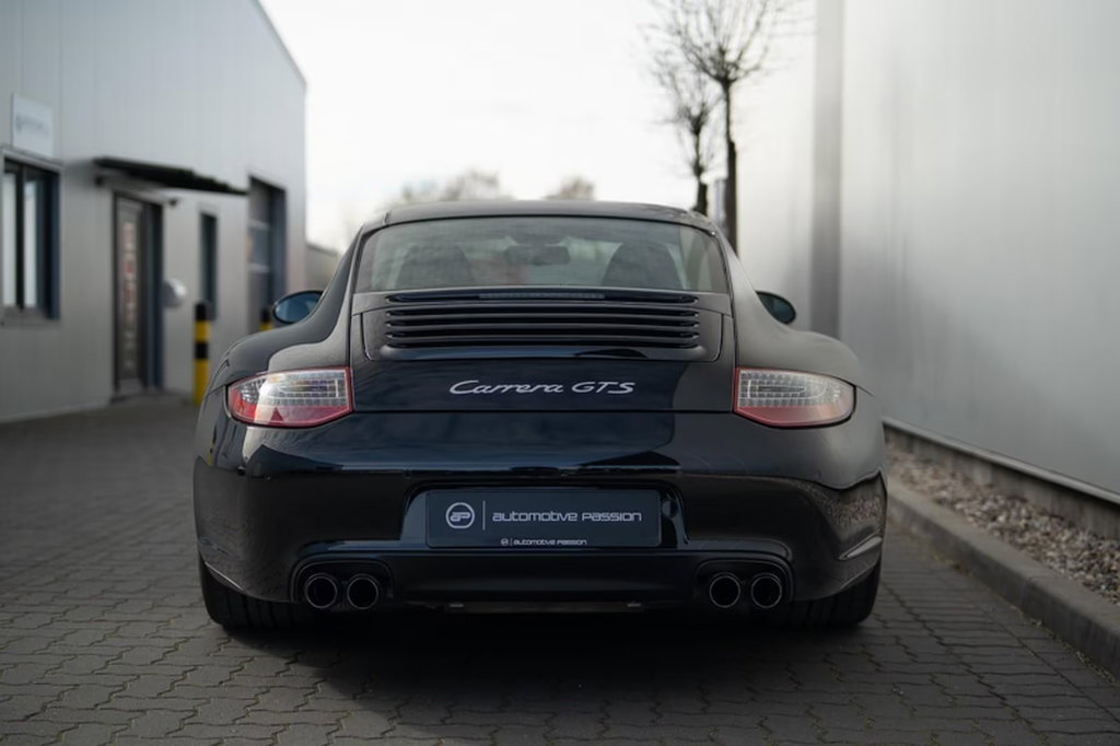 Porsche 997.2 Carrera GTS
