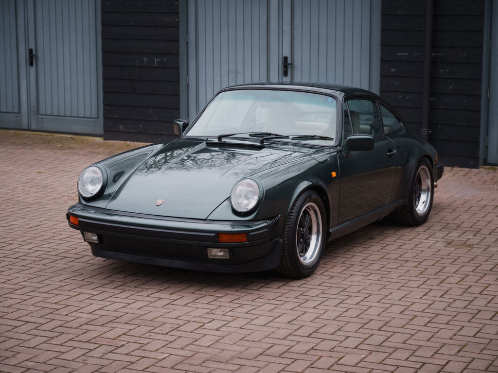 Porsche 911 Carrera 3.2