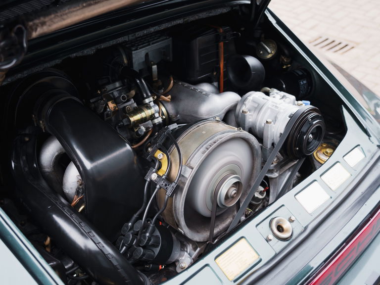 Porsche 911 Carrera 3.2