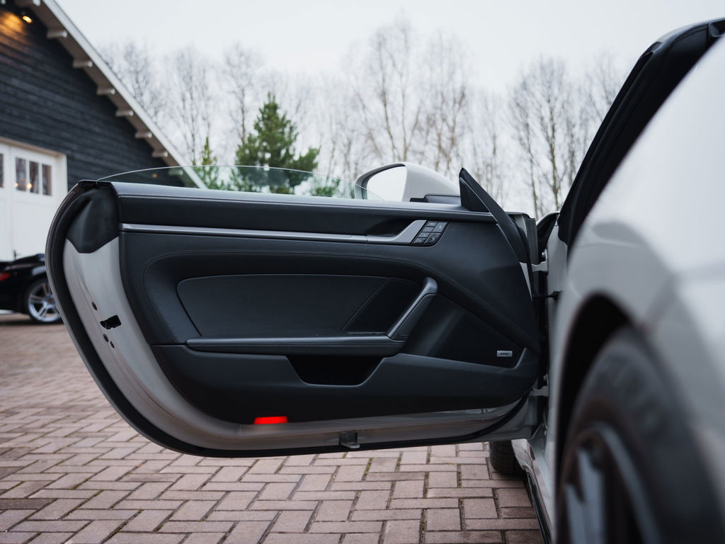 Porsche 992 Carrera S