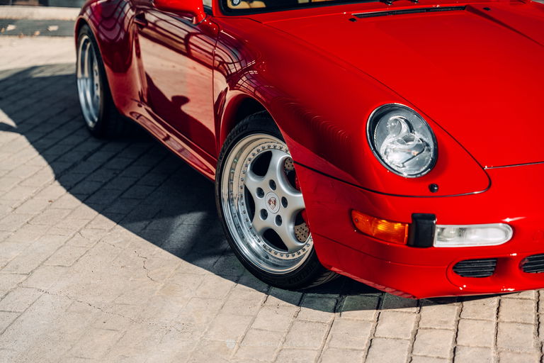 Porsche 993 Carrera 4S