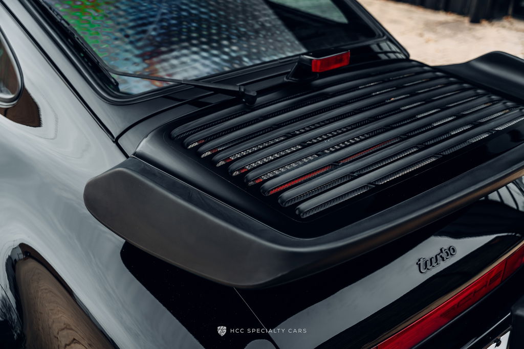 Porsche 911 Turbo 3.3 (US)