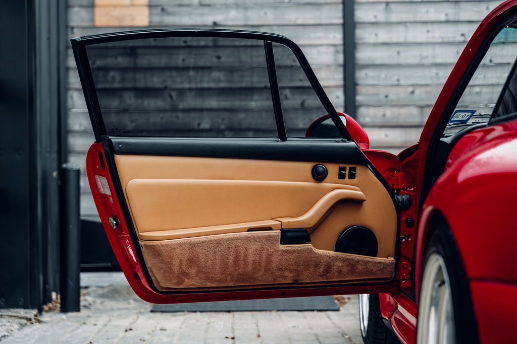 Porsche 993 Carrera 4S