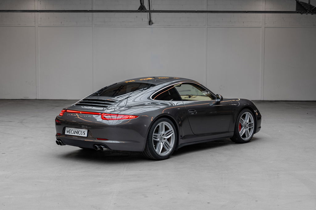 Porsche 991 Carrera 4S