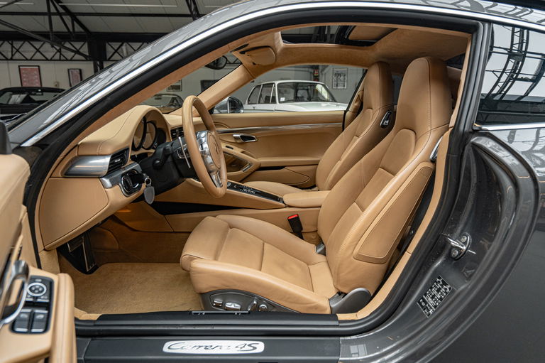Porsche 991 Carrera 4S