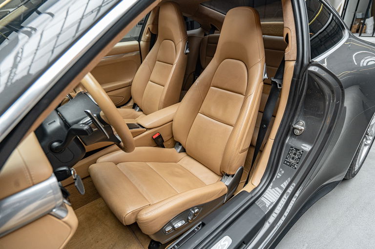 Porsche 991 Carrera 4S