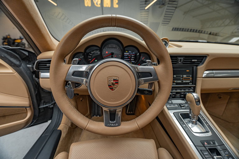 Porsche 991 Carrera 4S