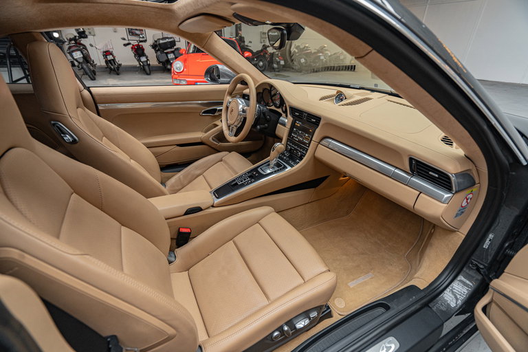 Porsche 991 Carrera 4S