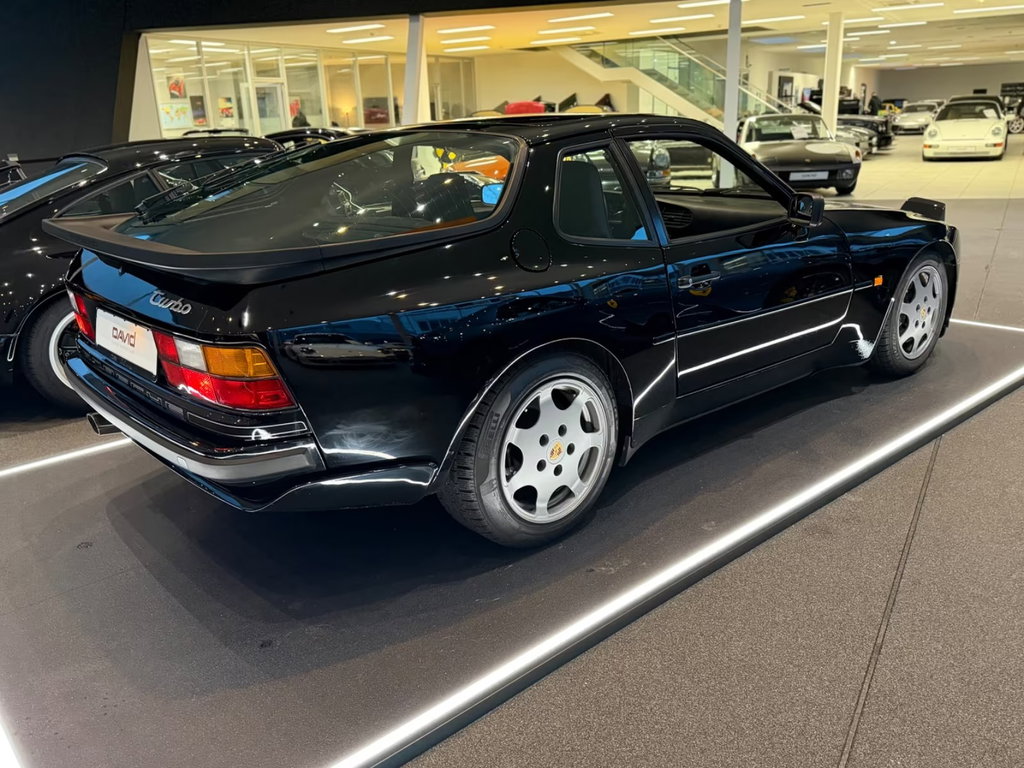 Porsche 944 Turbo Coupé