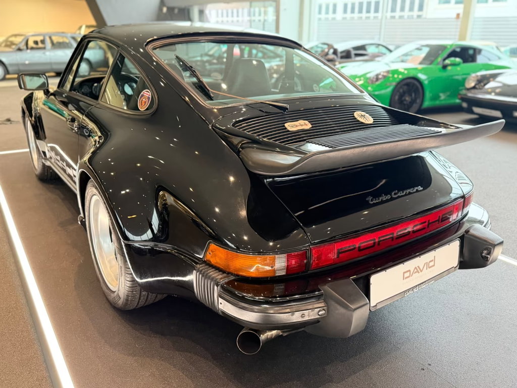 Porsche 911 Turbo 3.0 (US)