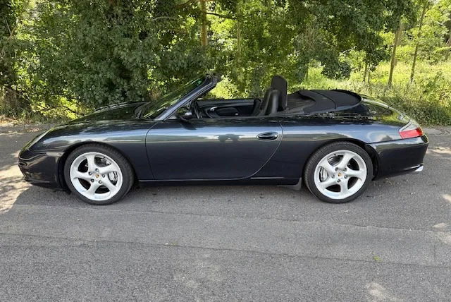 Porsche 996.2 Carrera 4